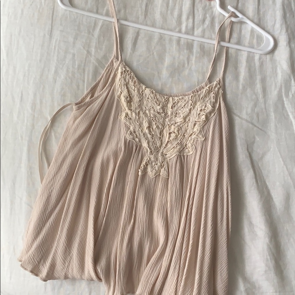 women’s tank top